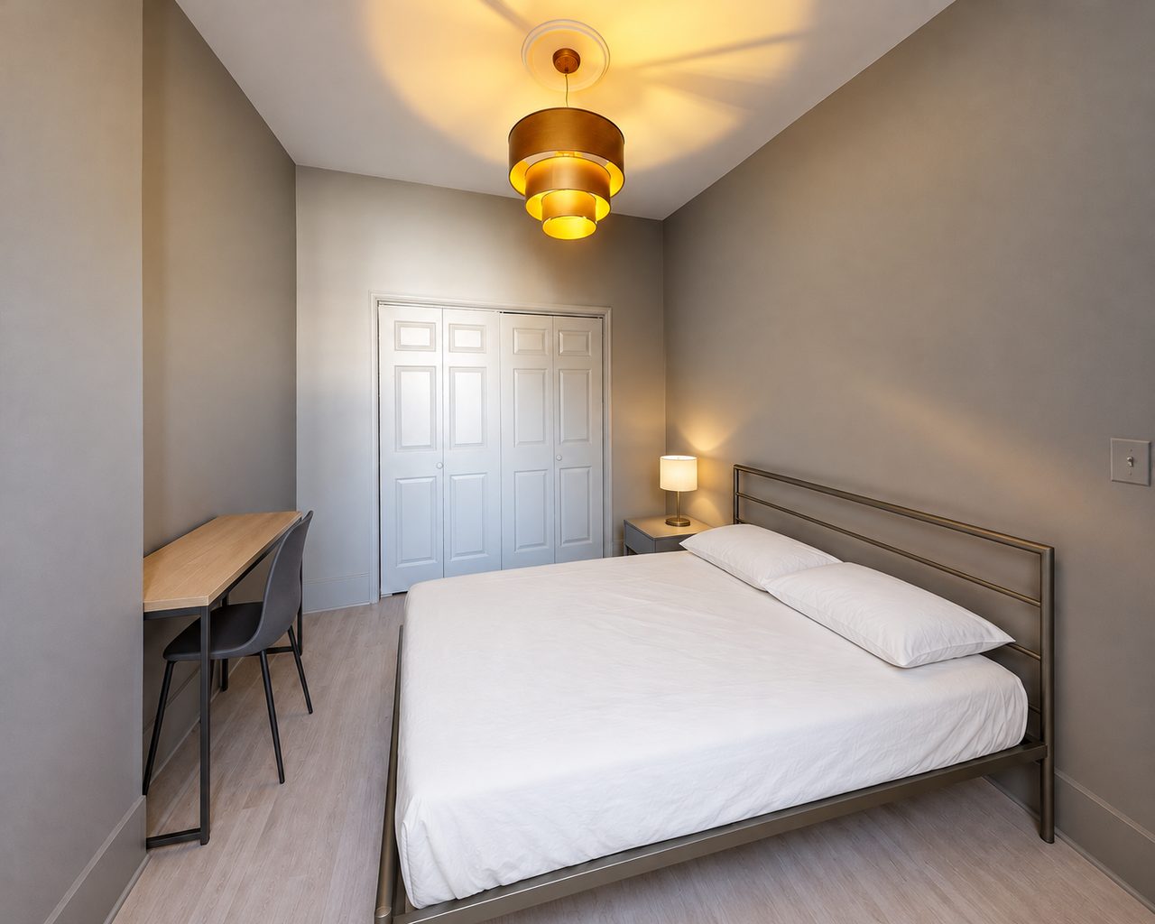 #336: Columbia Heights - Queen Bedroom A - 14