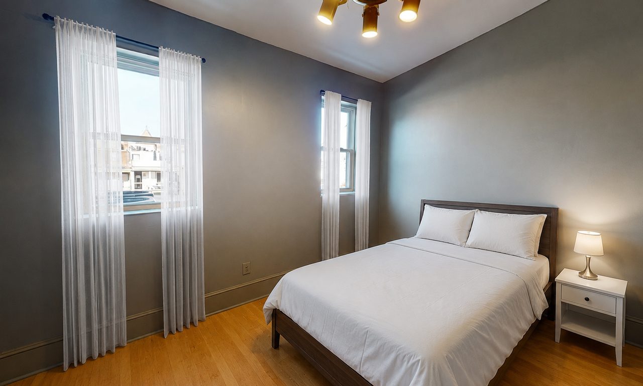#336: Columbia Heights - Queen Bedroom C - 14