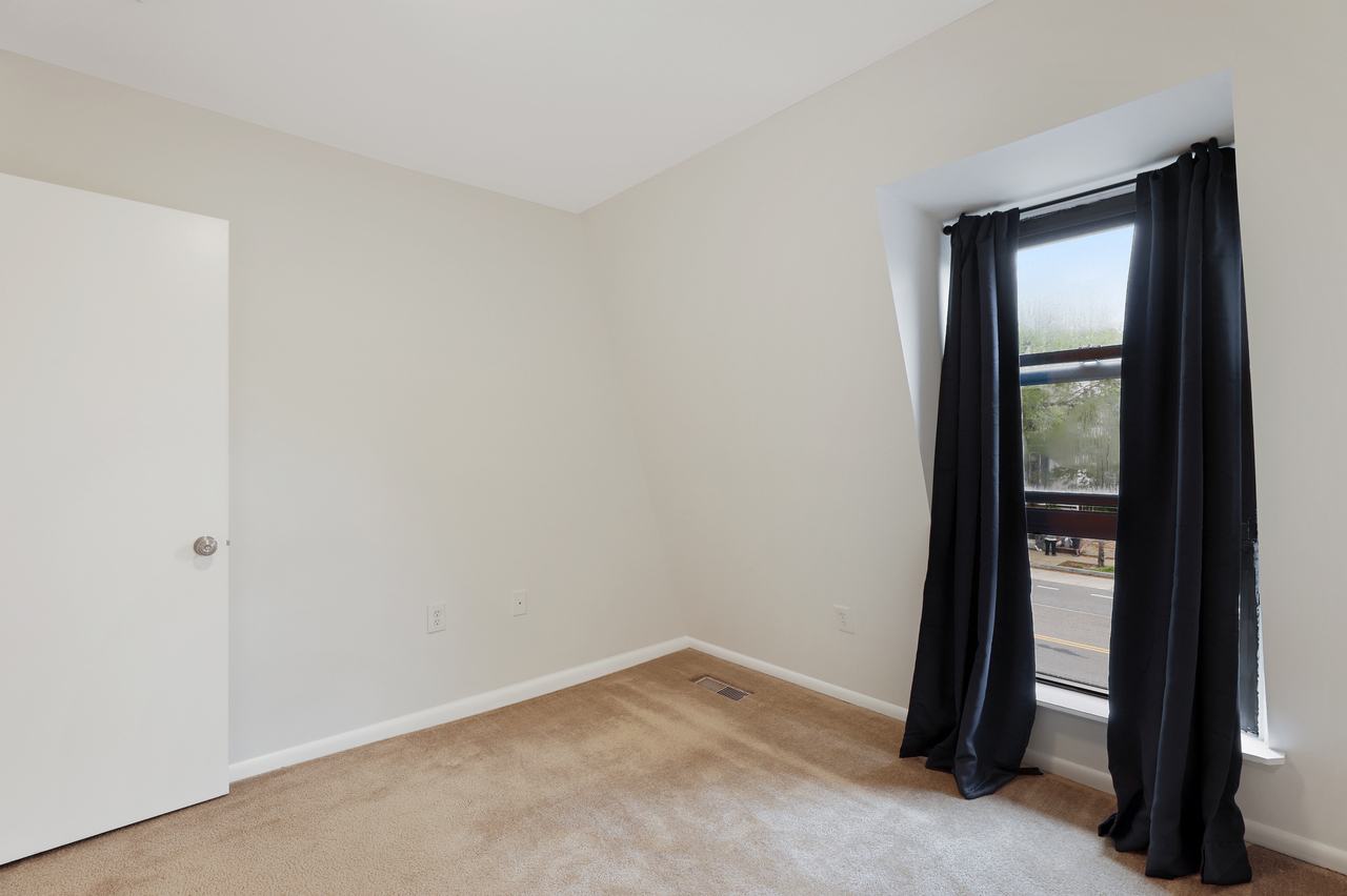  #416: Logan Circle - Full Bedroom 2C  -  #416: Logan Circle  - Gallery -  3