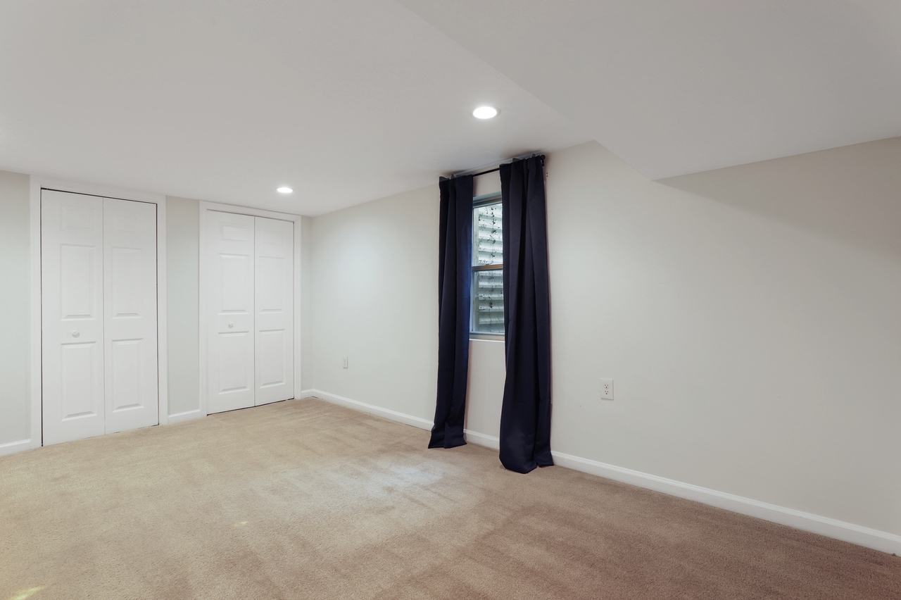  #416: Logan Circle - Queen Bedroom BD  -  #416: Logan Circle  - Gallery -  3