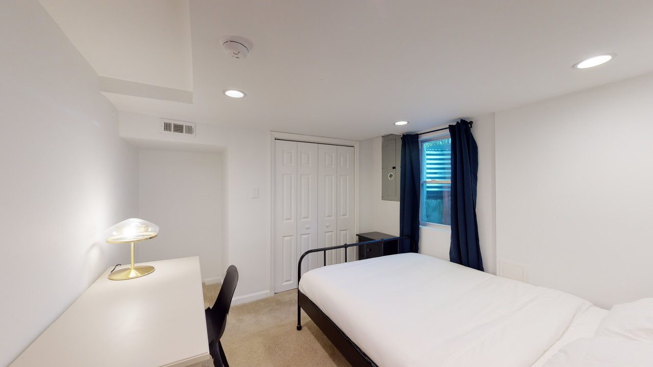  #416: Logan Circle - Twin Bedroom BE  -  #416: Logan Circle  - Gallery -  7