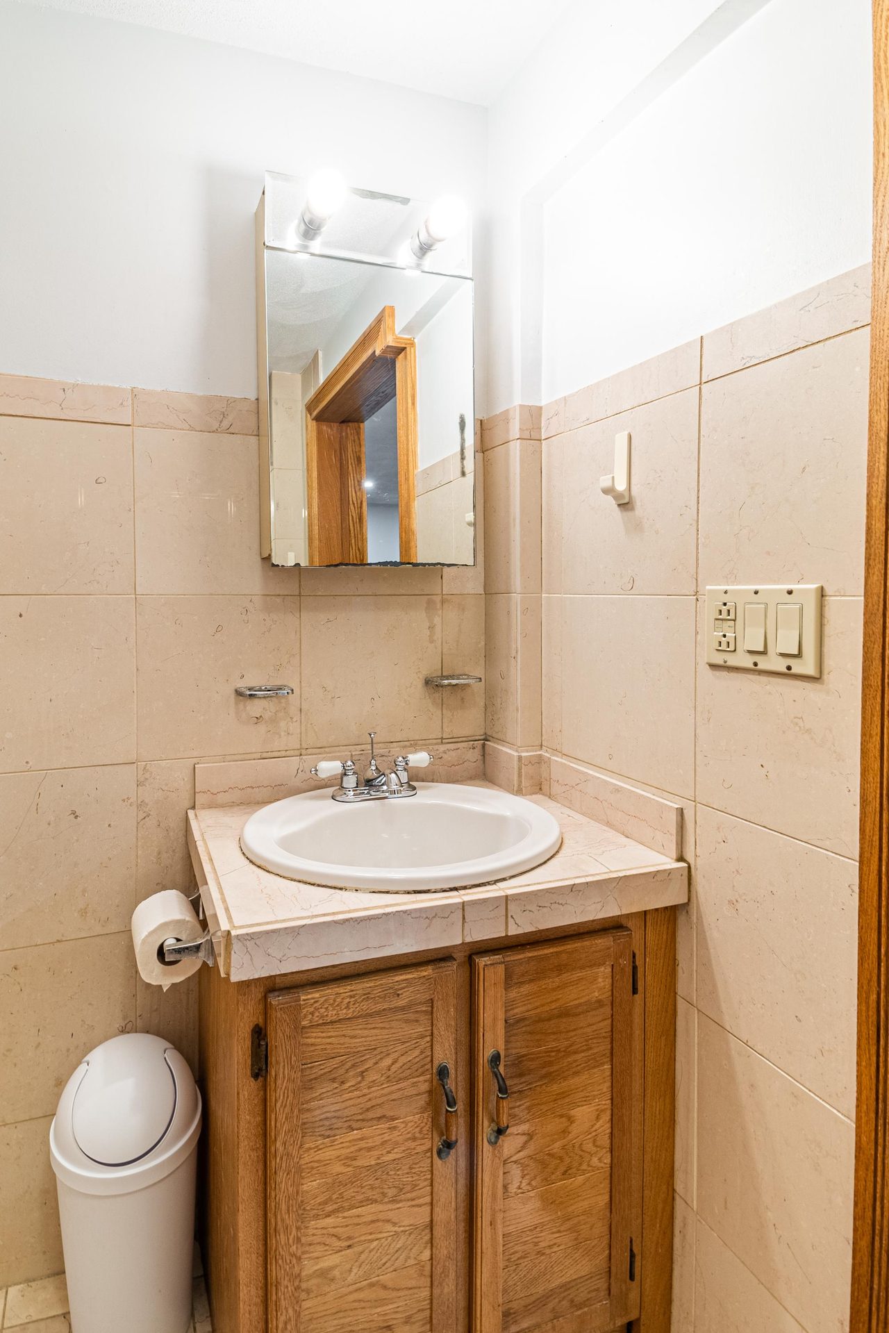  #1474: Central Square (Cambridge) - Full Bedroom D W/ Private Bathroom  -  #1474: Central Square (Cambridge)  - Gallery -  12