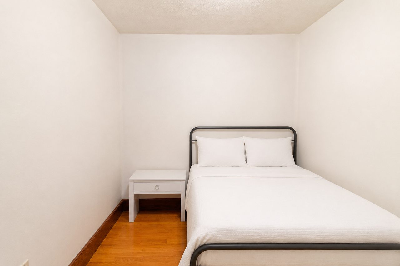 #1474: Central Square (Cambridge) - Full Bedroom B - 15