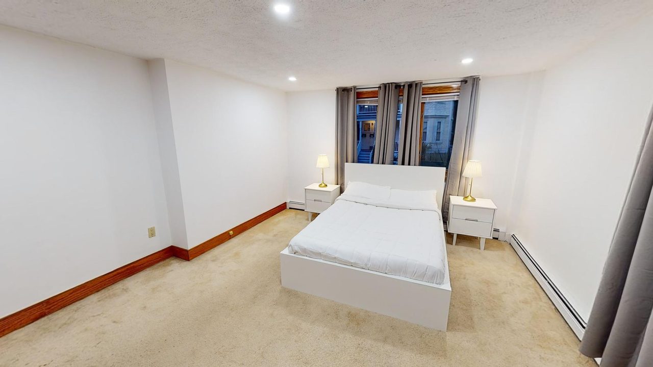 #1474: Central Square (Cambridge) - Full Bedroom A  -  #1474: Central Square (Cambridge)  - Gallery -  13