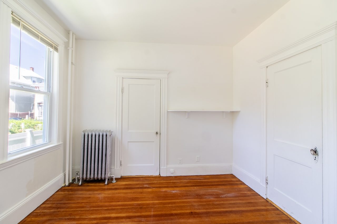 #1494: Dorchester Center - Queen Room D - 17