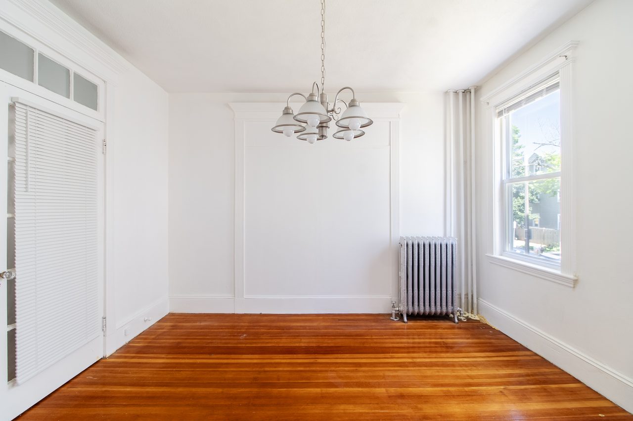#1494: Dorchester Center - Queen Room E - 16