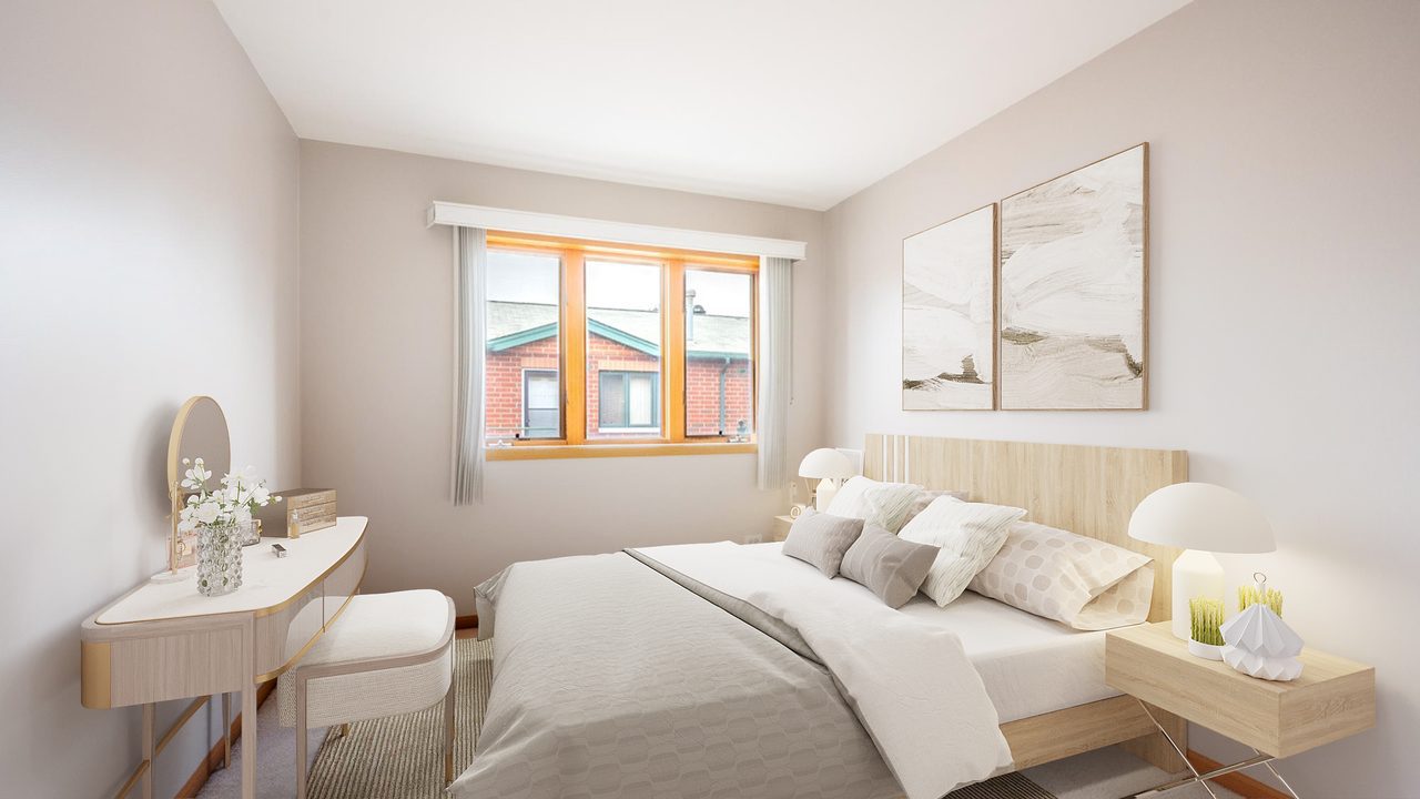 #1632: Chinatown - Queen Bedroom D - 9