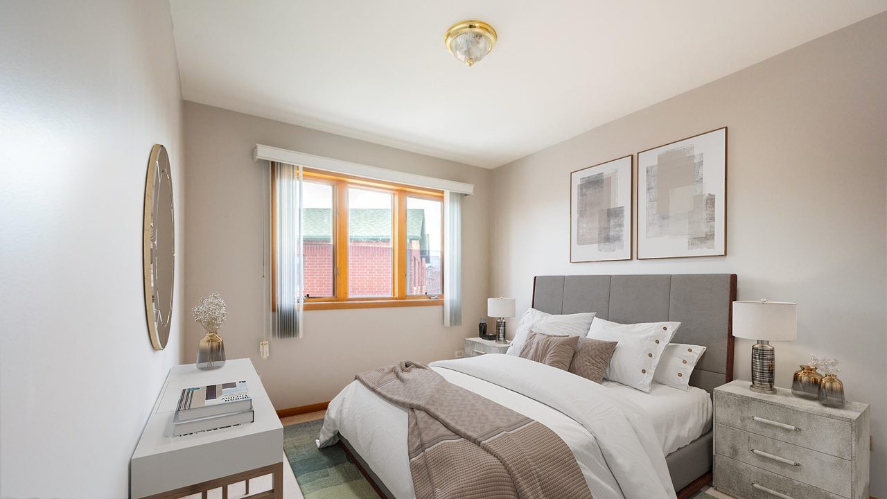 #1632: Chinatown - Queen Bedroom C - #1632: Chinatown - Gallery - 1