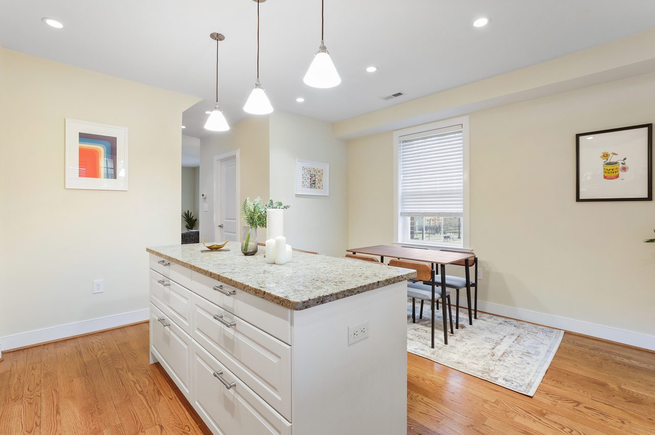 #1456: Capitol Hill - Queen Bedroom A W/Private Bathroom - #1456: Capitol Hill - Gallery - 11