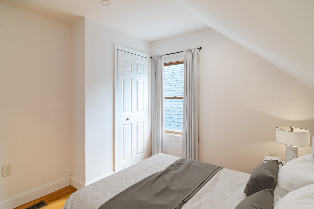  #1379: Somerville - Full Bedroom E  -  #1379: Somerville  - Gallery -  1