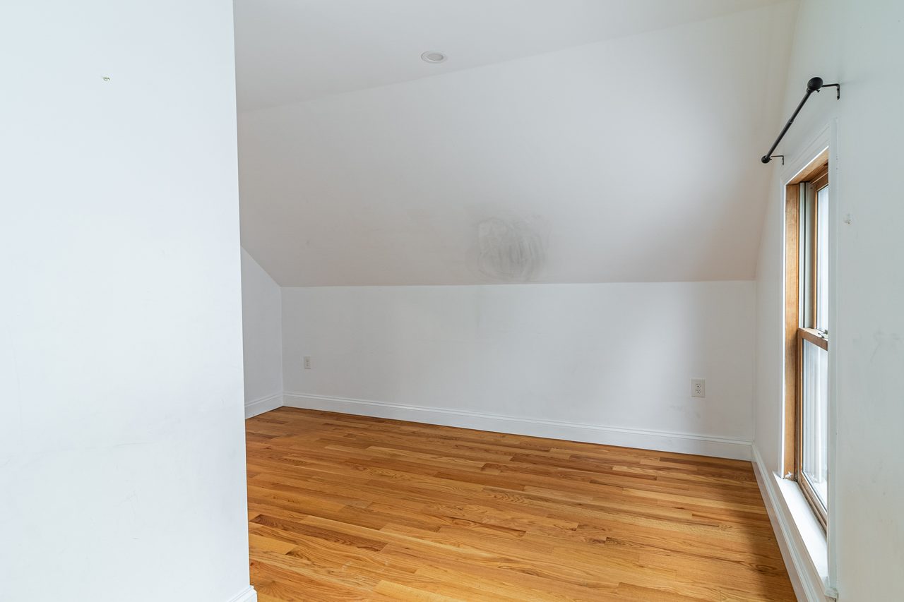  #1379: Somerville - Full Bedroom F  -  #1379: Somerville  - Gallery -  4