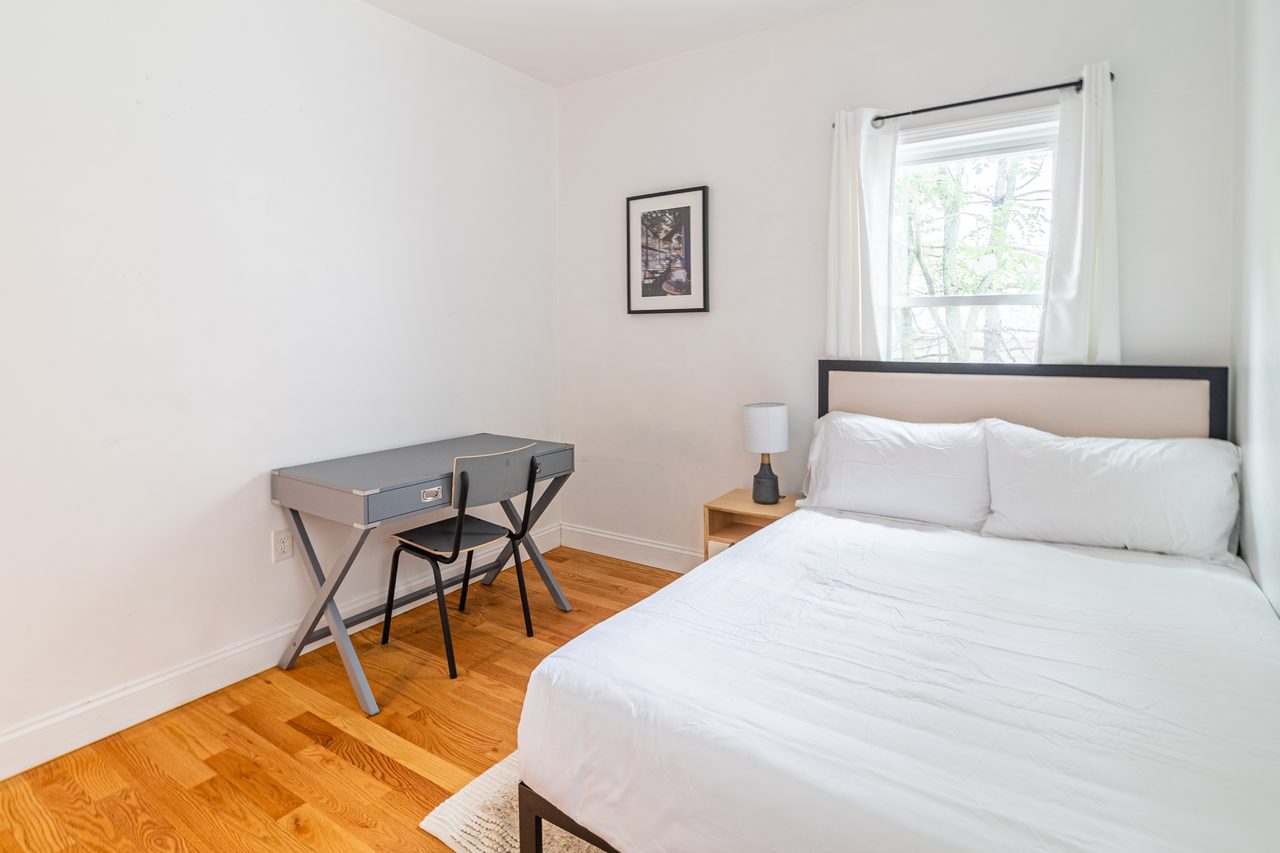  #1379: Somerville - Full Bedroom C  -  #1379: Somerville  - Gallery -  2