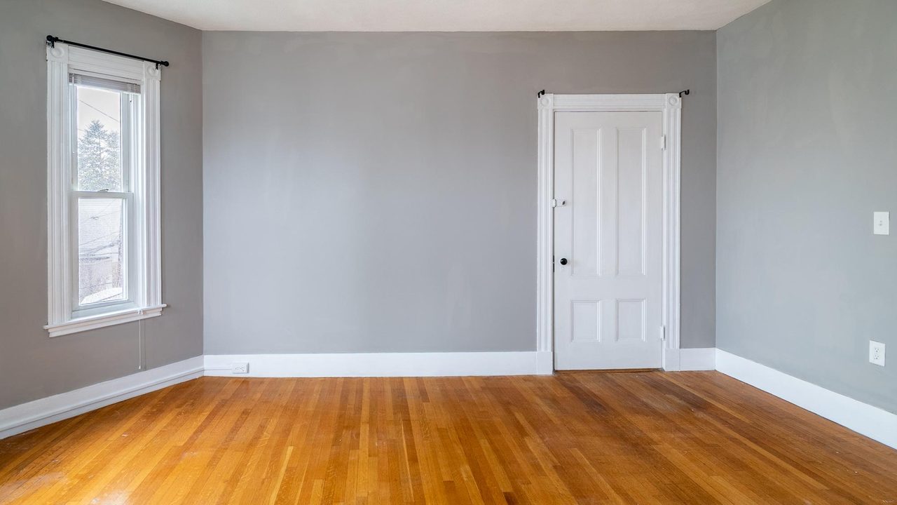 #1703: Somerville - Queen Bedroom A  -  #1703: Somerville  - Gallery -  6