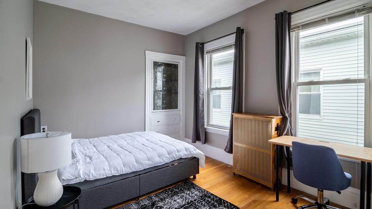  #1703: Somerville - Full Bedroom C  -  #1703: Somerville  - Gallery -  1