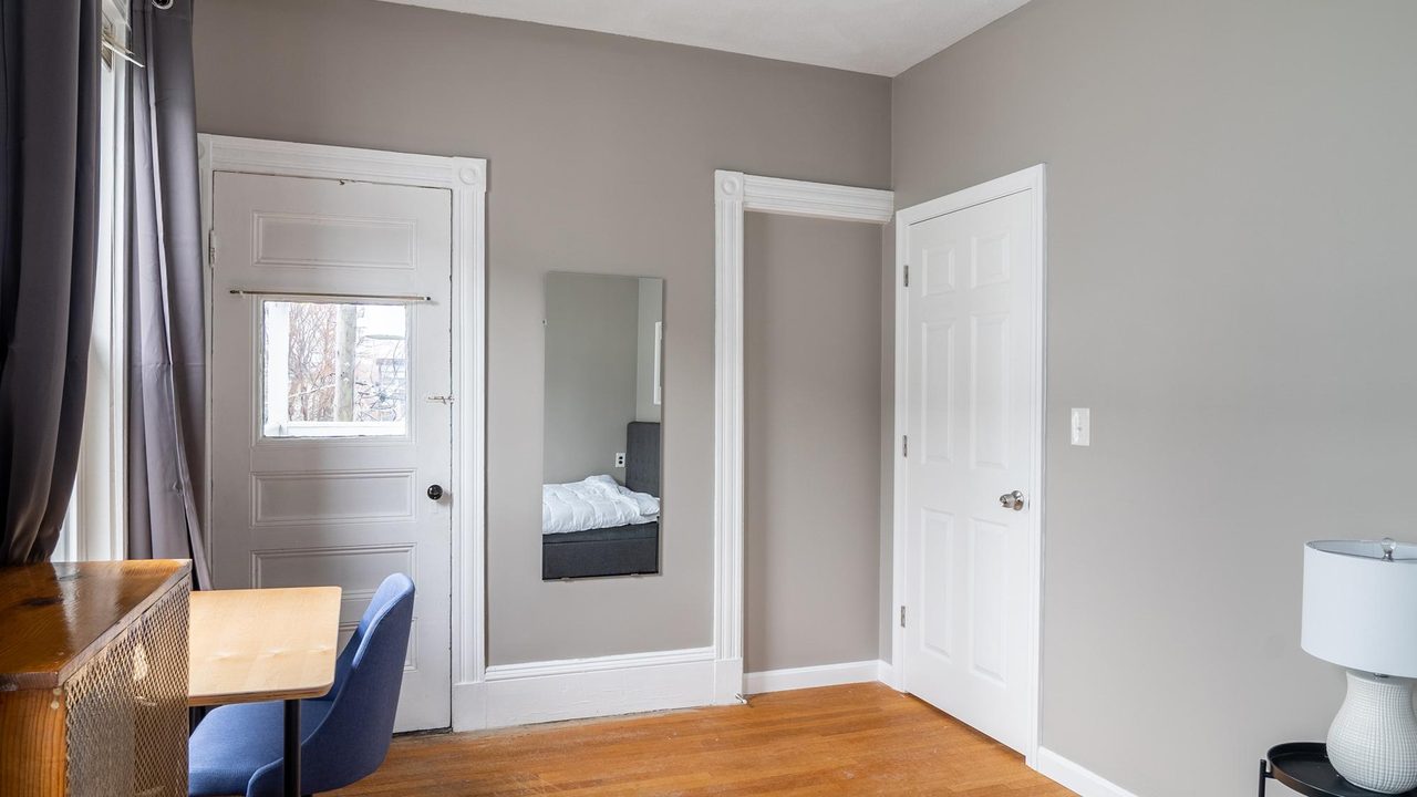 #1703: Somerville - Full Bedroom C - #1703: Somerville - Gallery - 3