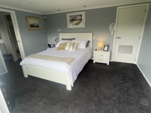 The Avenues Hideaway