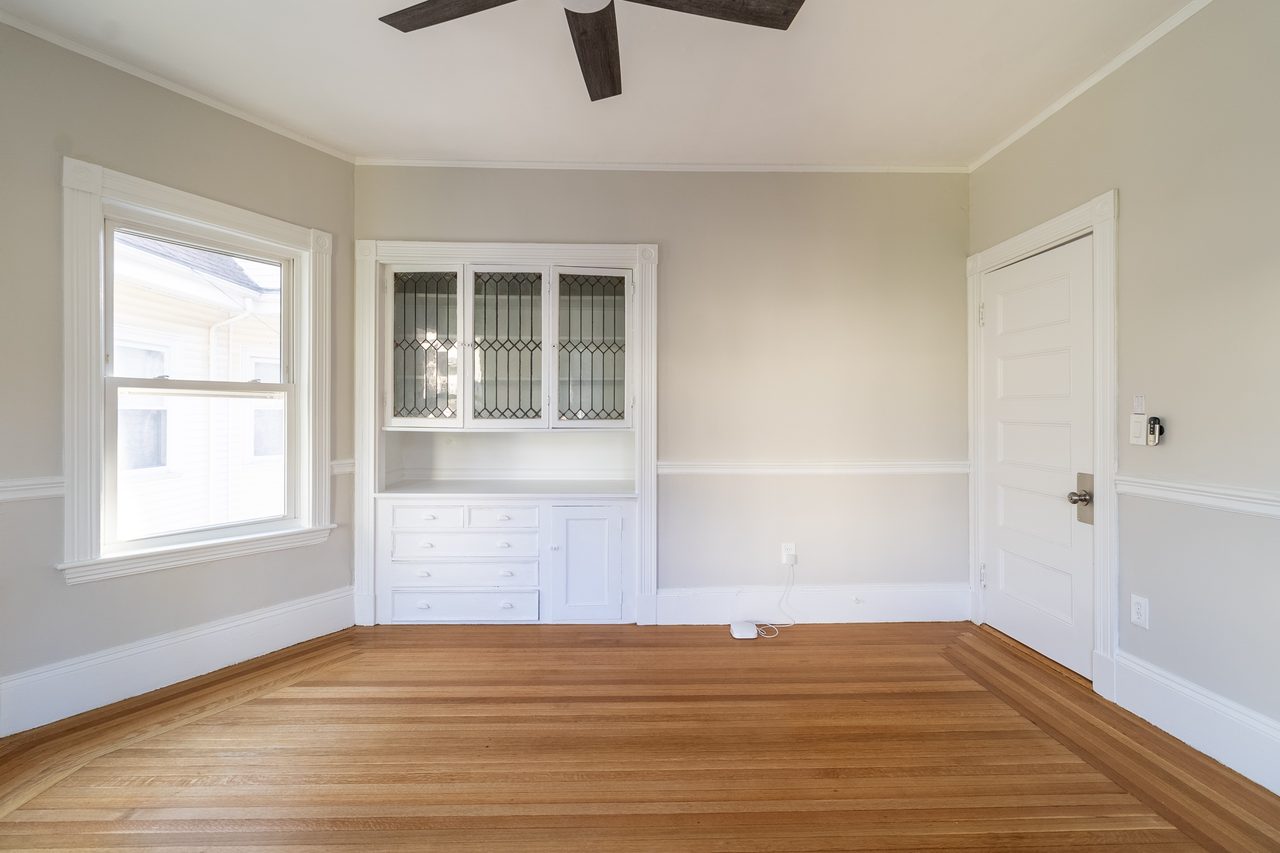 #1801: Brookline - Queen Bedroom E - 12