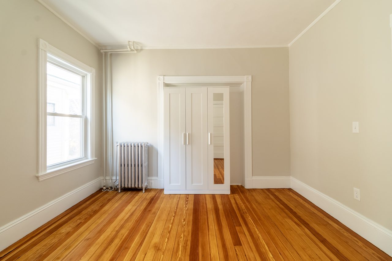 #1801: Brookline - Queen Bedroom D - 13