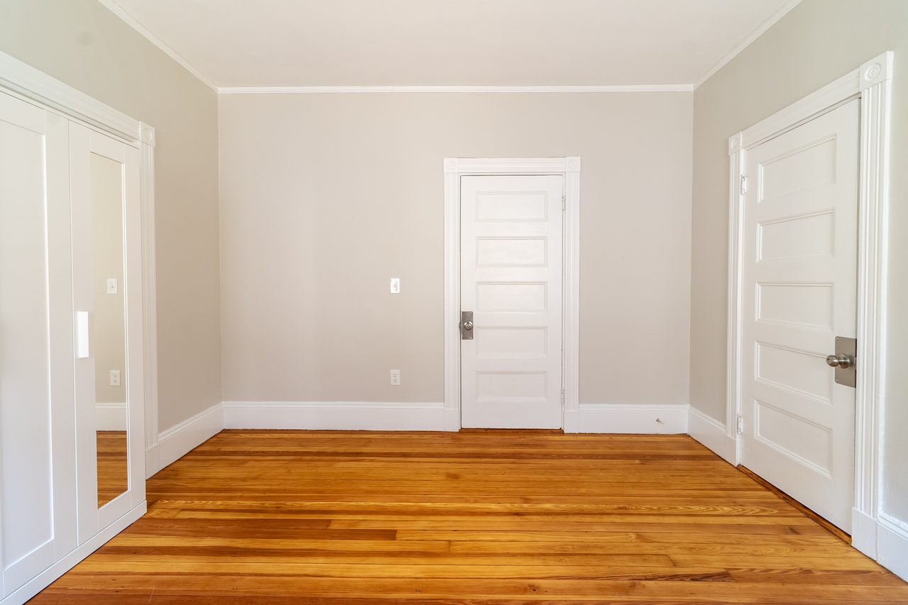 #1801: Brookline - Queen Bedroom D - 14