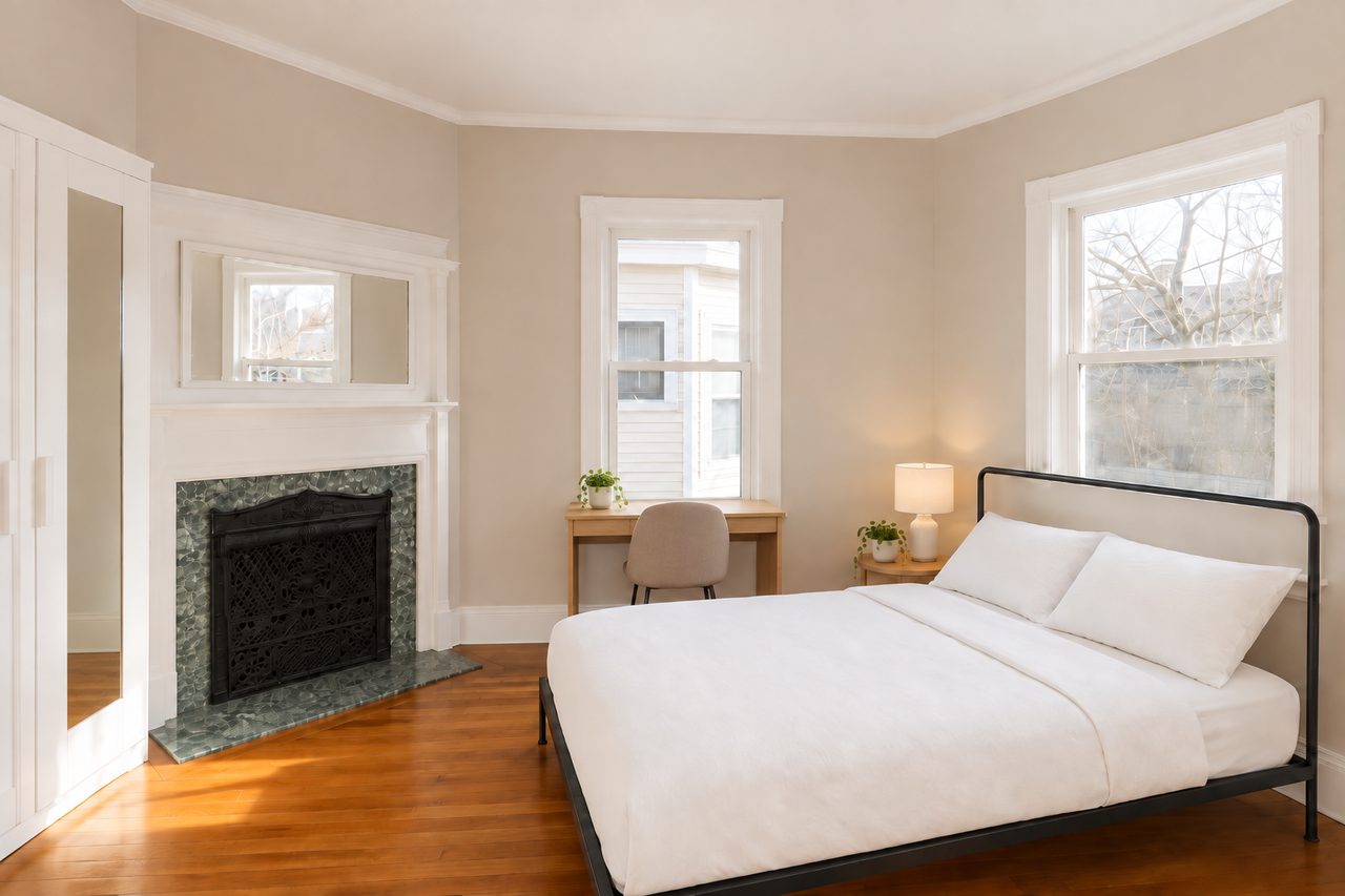 #1801: Brookline - Queen Bedroom A - 2