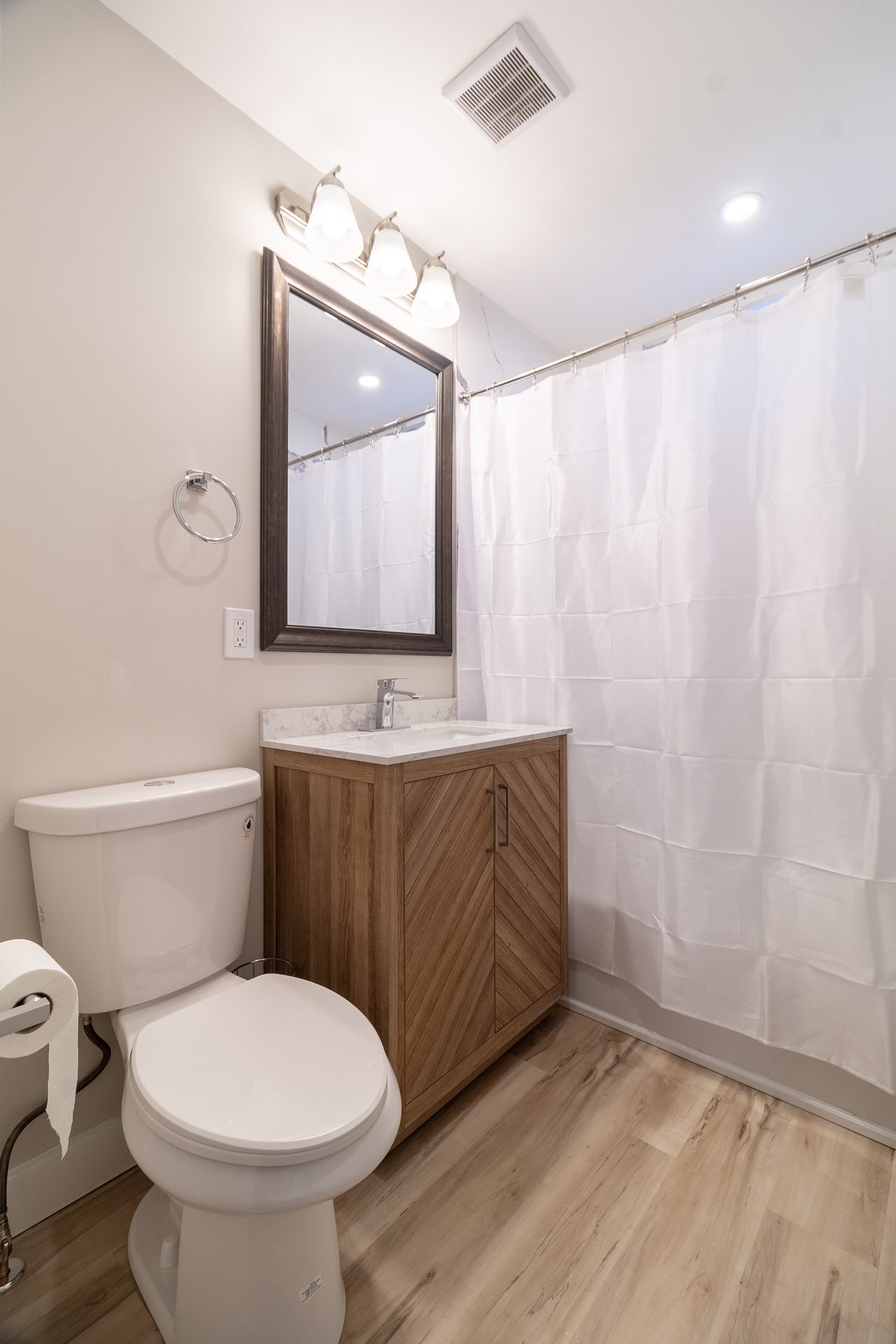 #1799: Brookline - Queen Bedroom C - 1