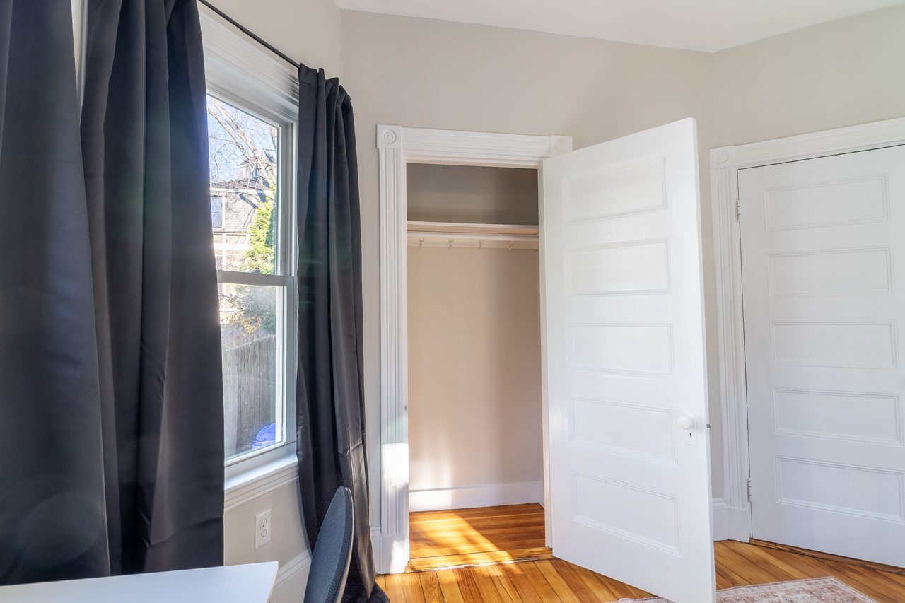 #1799: Brookline - Queen Bedroom B - 10