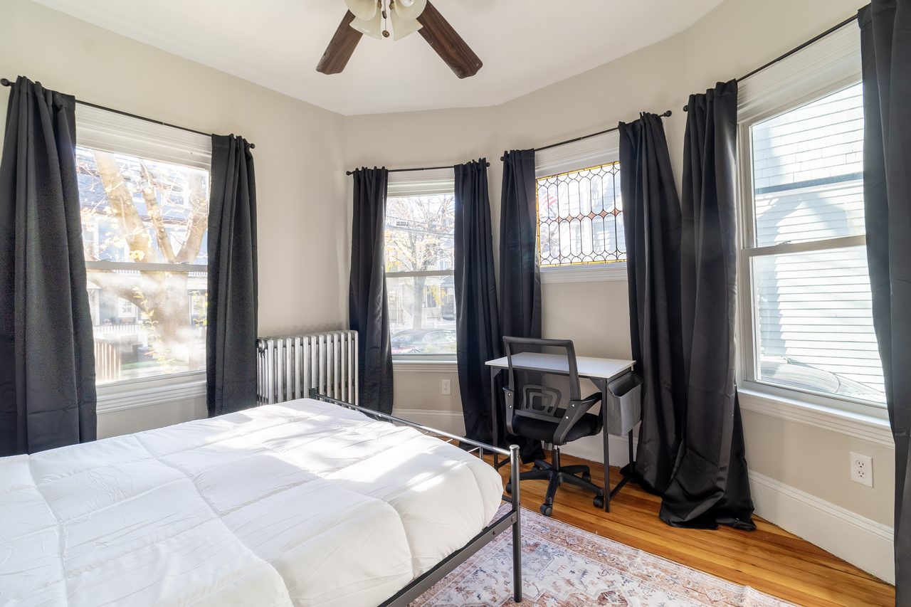 #1799: Brookline - Queen Bedroom B - 12