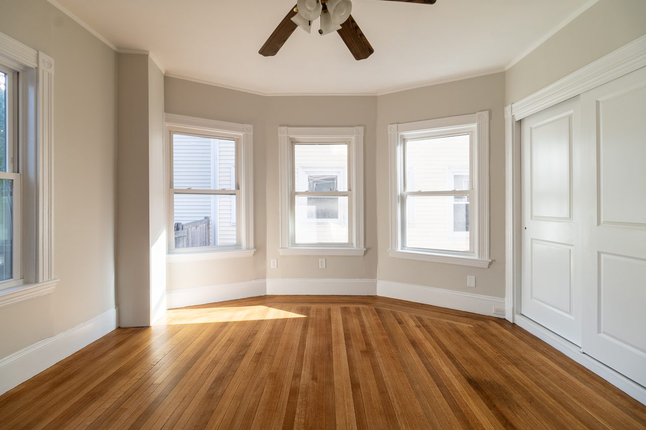 #1799: Brookline - Queen Bedroom E - 8