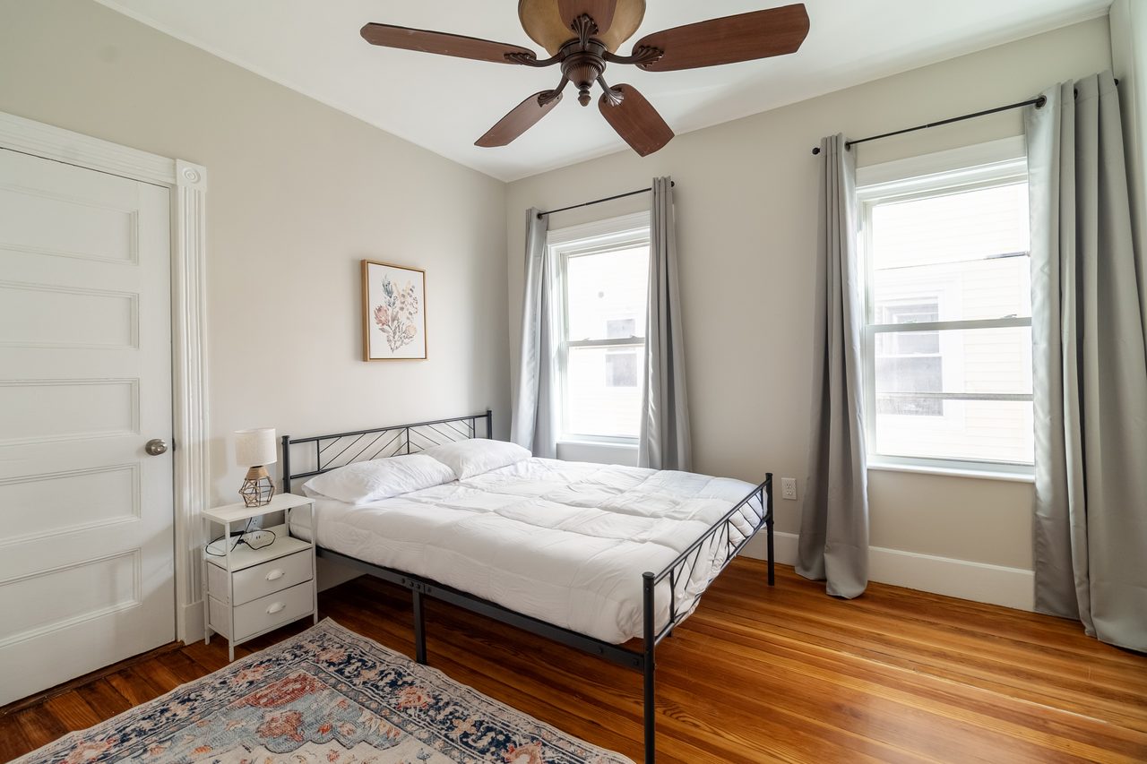 #1799: Brookline - Queen Bedroom D - 14