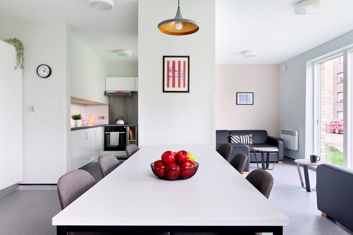  Gold Ensuite  -  Westwood Student Mews  - Gallery -  2