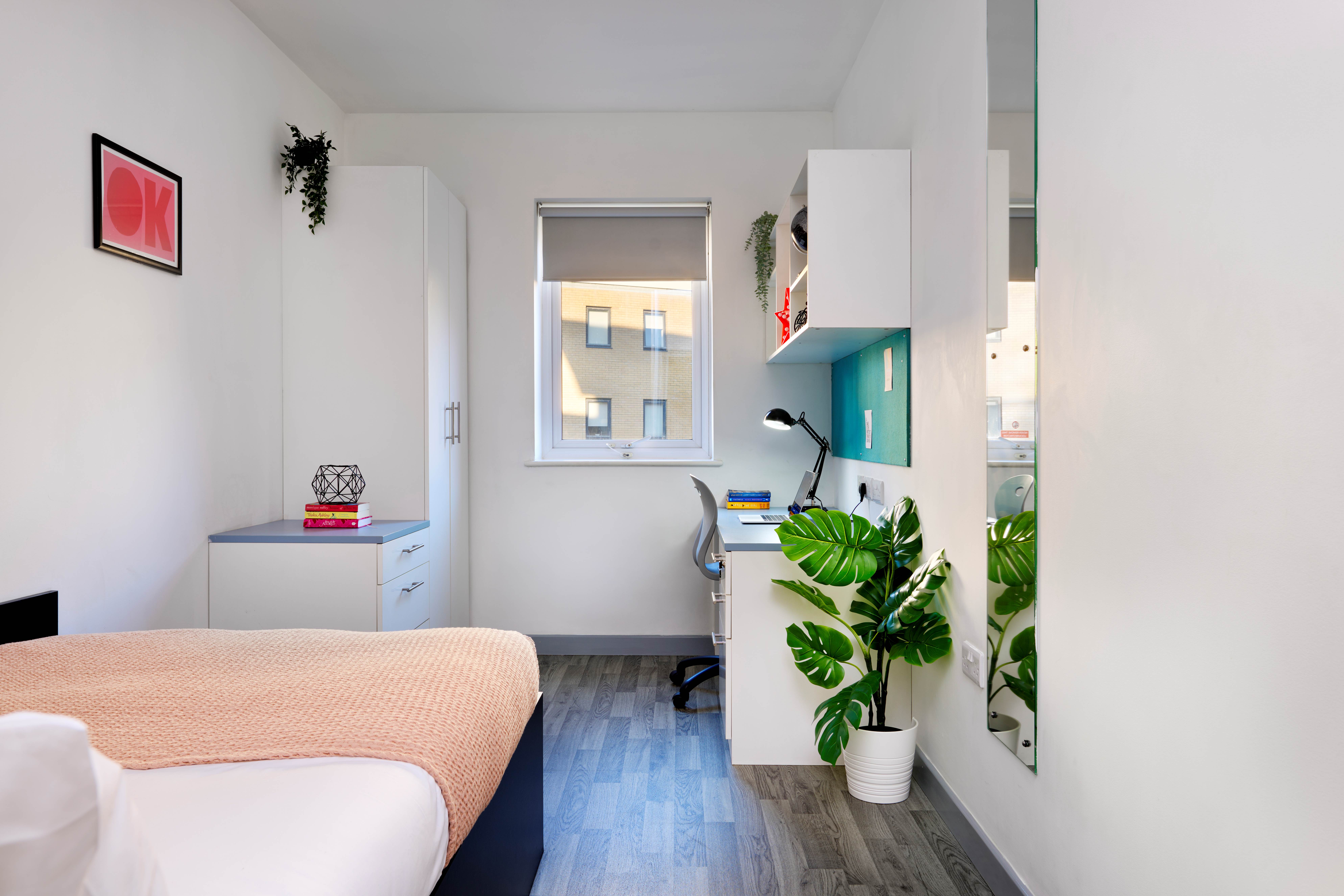  Silver Ensuite  -  The Maltings  - Gallery -  1