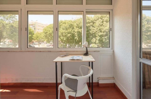 Comfortable Bedroom in a 5-bedroom Apartment, Almada - Room 1  - Gallery -  5