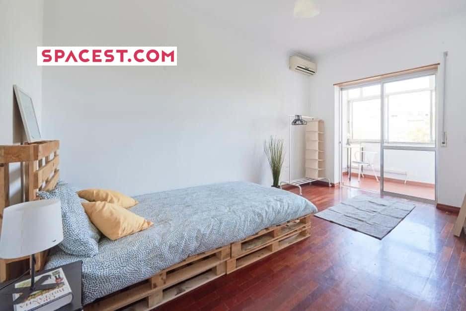  Bedroom In A 5-Bedroom Apartment, Almada - Room 5  -  Bedroom in a 5-bedroom Apartment, Almada - Room 5  - Gallery -  1