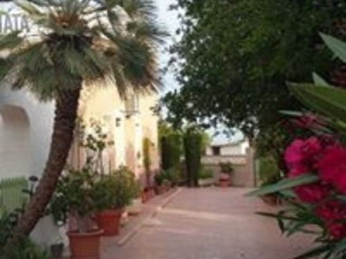 Ideal for a getaway. - Gallery - 36