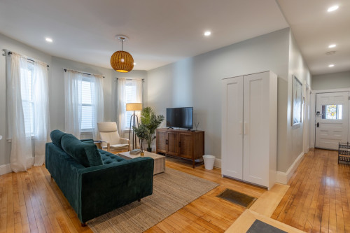 #329: Savin Hill - Gallery - 3