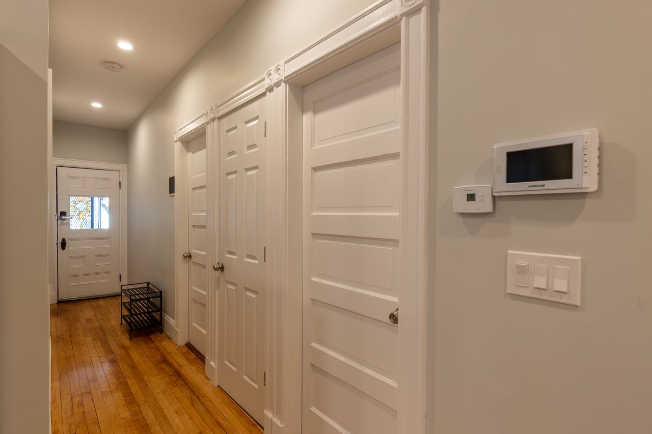 #329: Savin Hill - Queen Bedroom B - 9