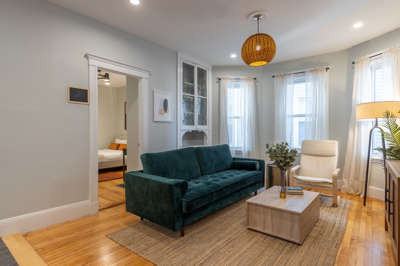 #329: Savin Hill - Queen Bedroom C - 3
