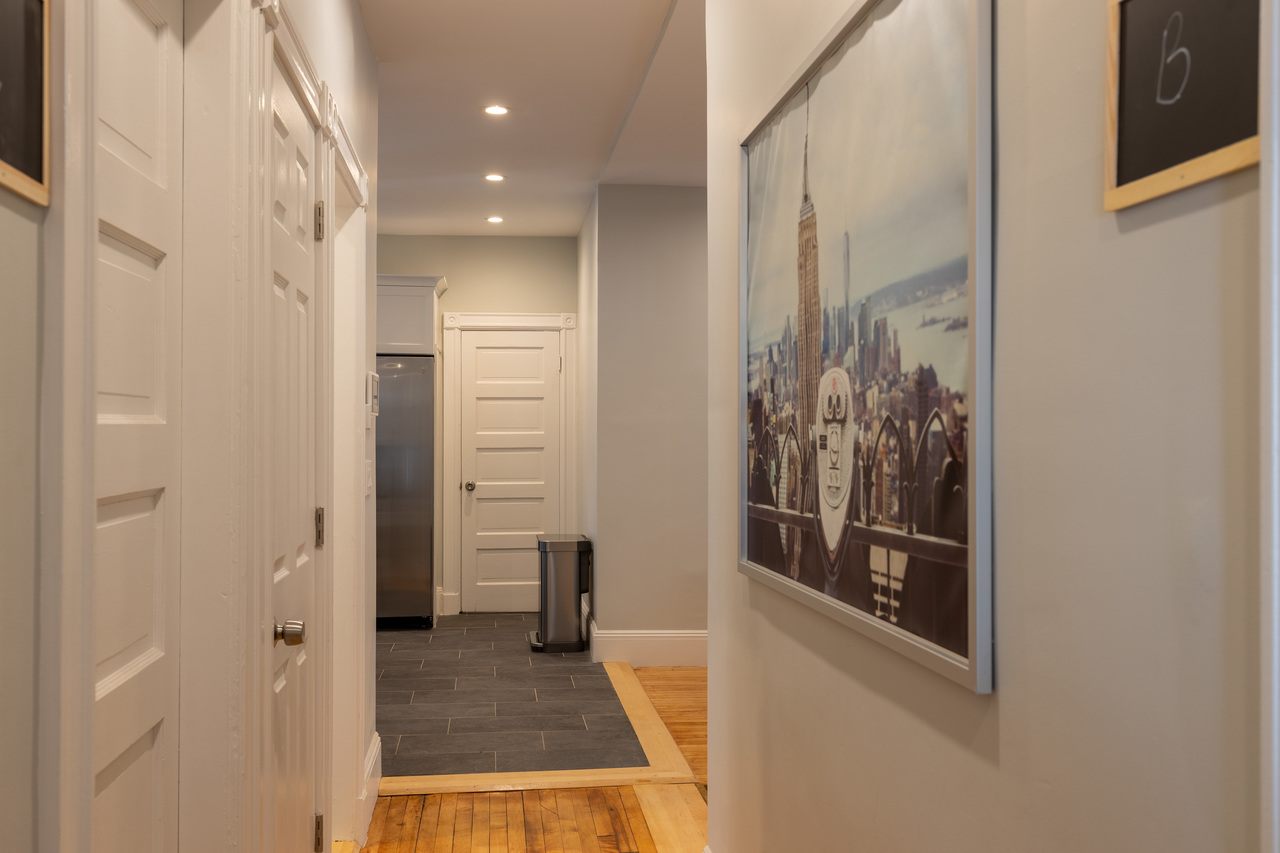 #329: Savin Hill - Queen Bedroom D - 10