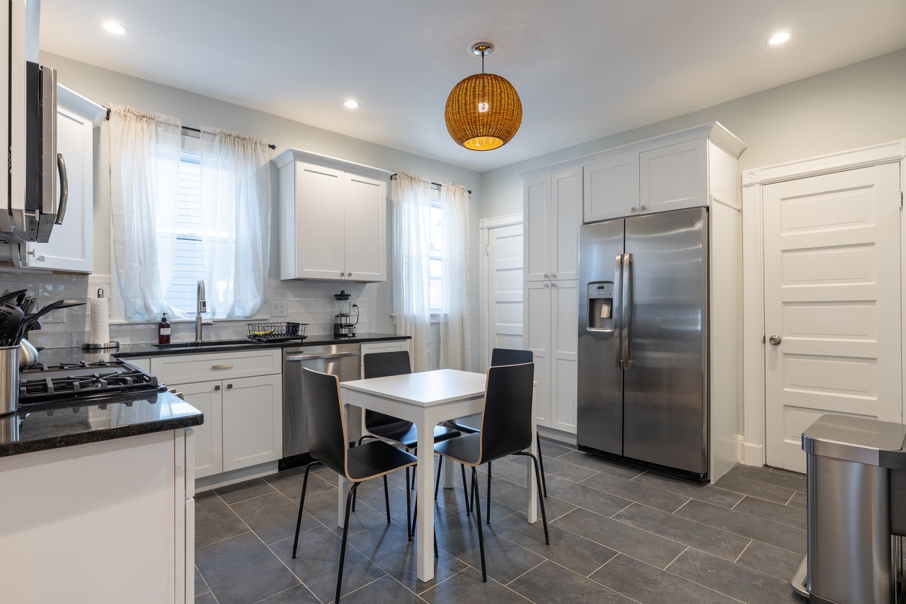 #329: Savin Hill - Queen Bedroom D - 8