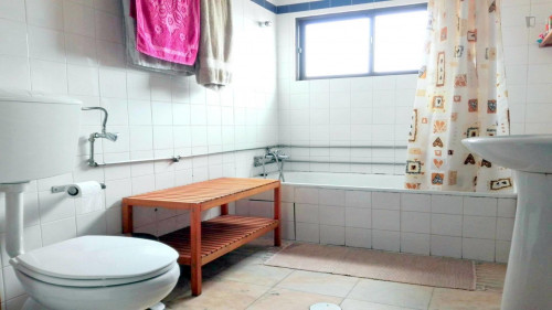 Homely room in a 9-bedroom apartment (private bathroom) - Gallery - 37
