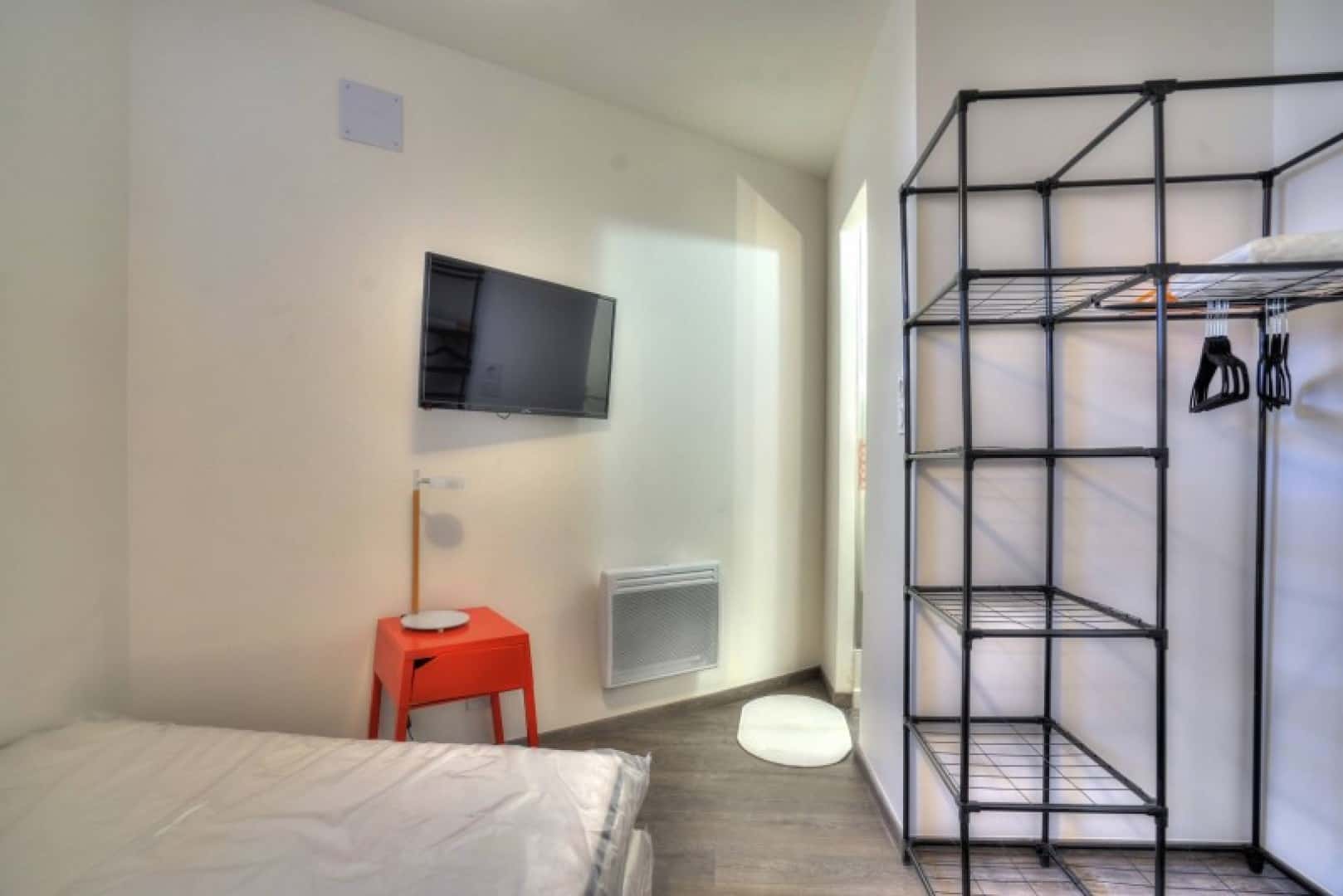 Two Bedroom Apt (Private Room)  -  1 - POITTEVIN  - Gallery -  1