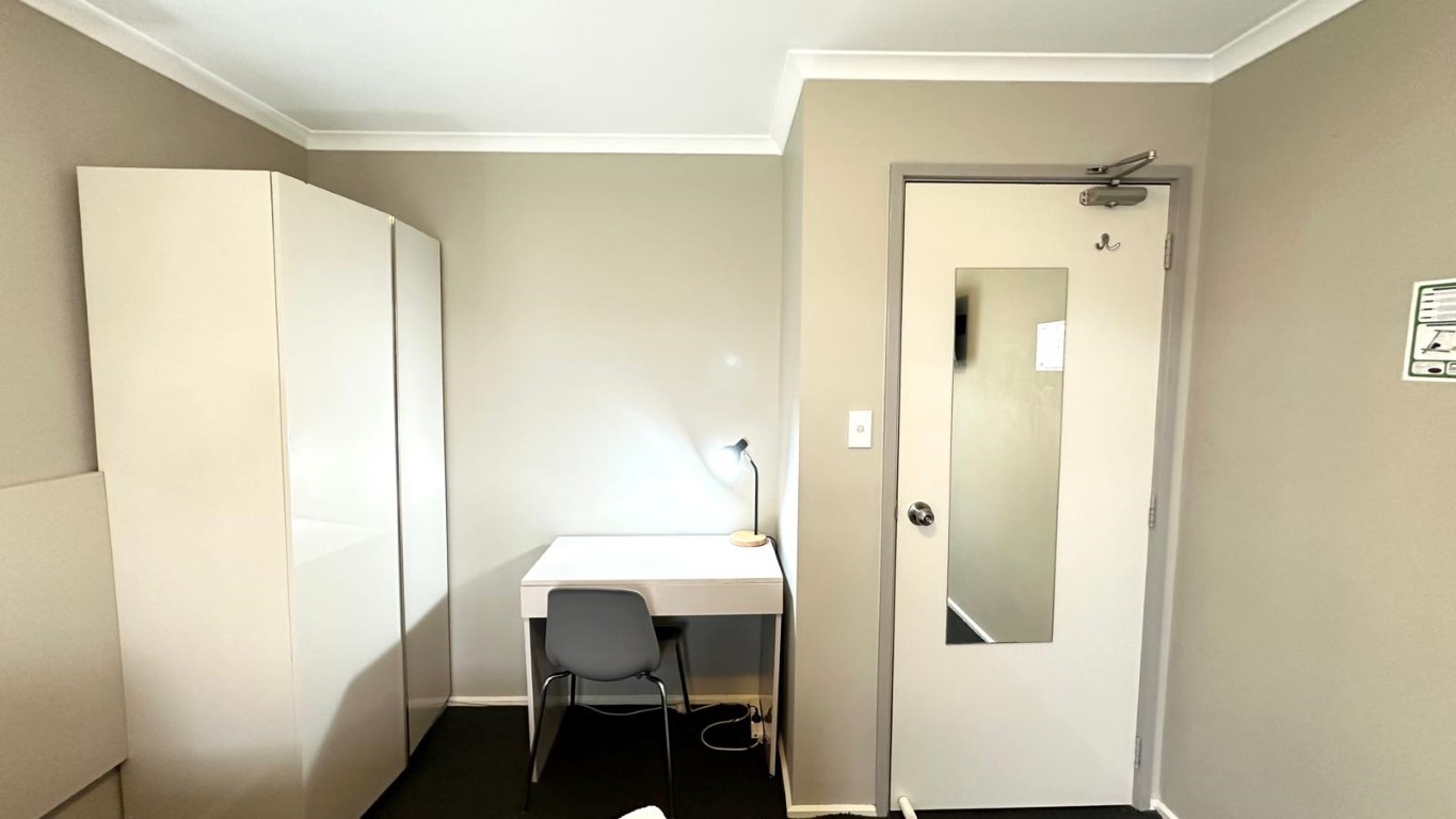  Twin/King/Standard  -  Arundel St, Forest Lodge  - Gallery -  8