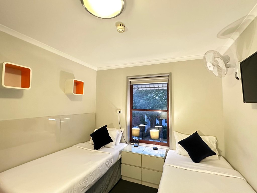  Twin/King/Standard  -  Arundel St, Forest Lodge  - Gallery -  6