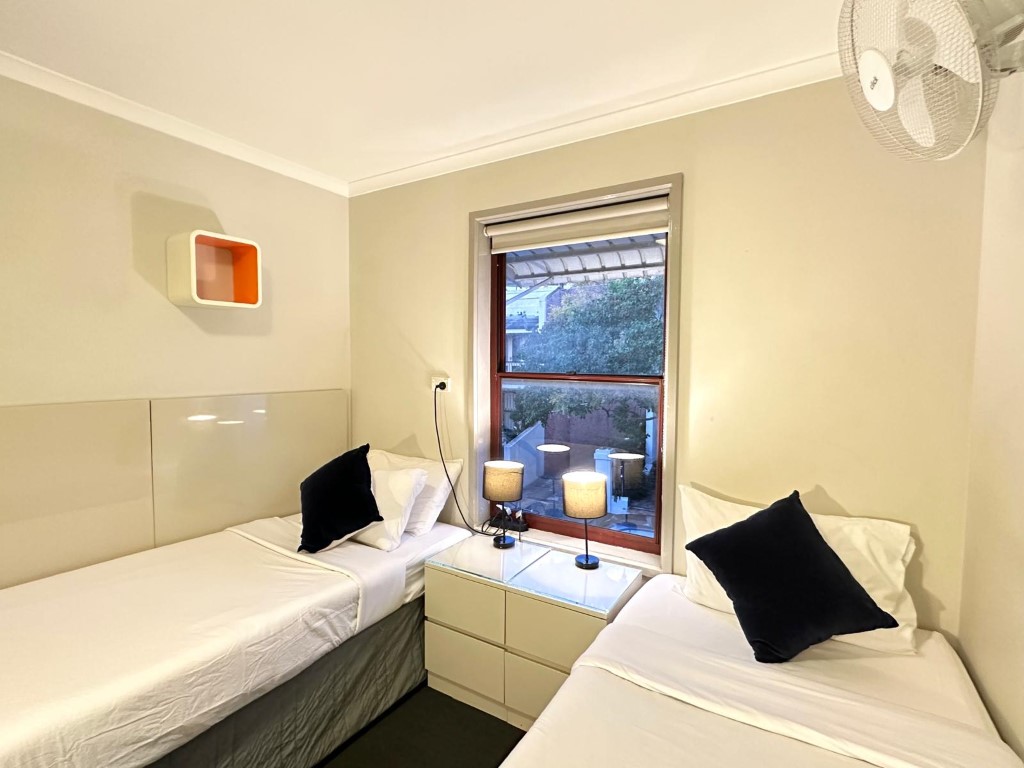  Twin/King/Standard  -  Arundel St, Forest Lodge  - Gallery -  5
