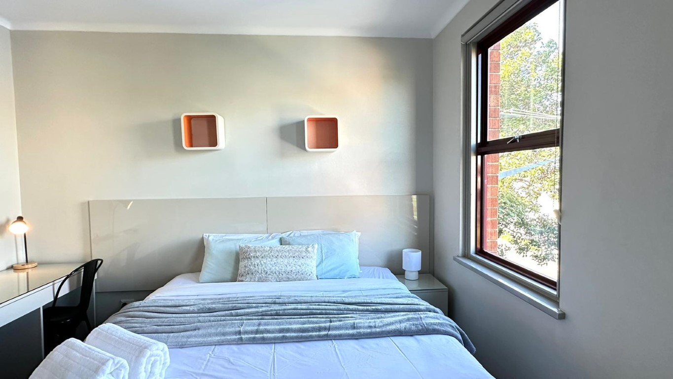  Twin/King/Standard  -  Arundel St, Forest Lodge  - Gallery -  1