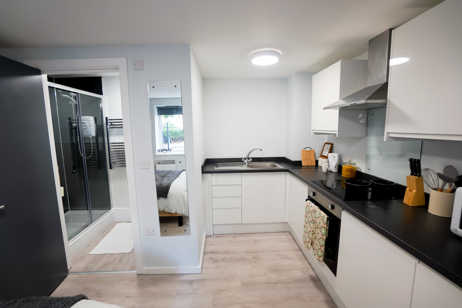 Silver Studio - Madison Gardens - Gallery - 18