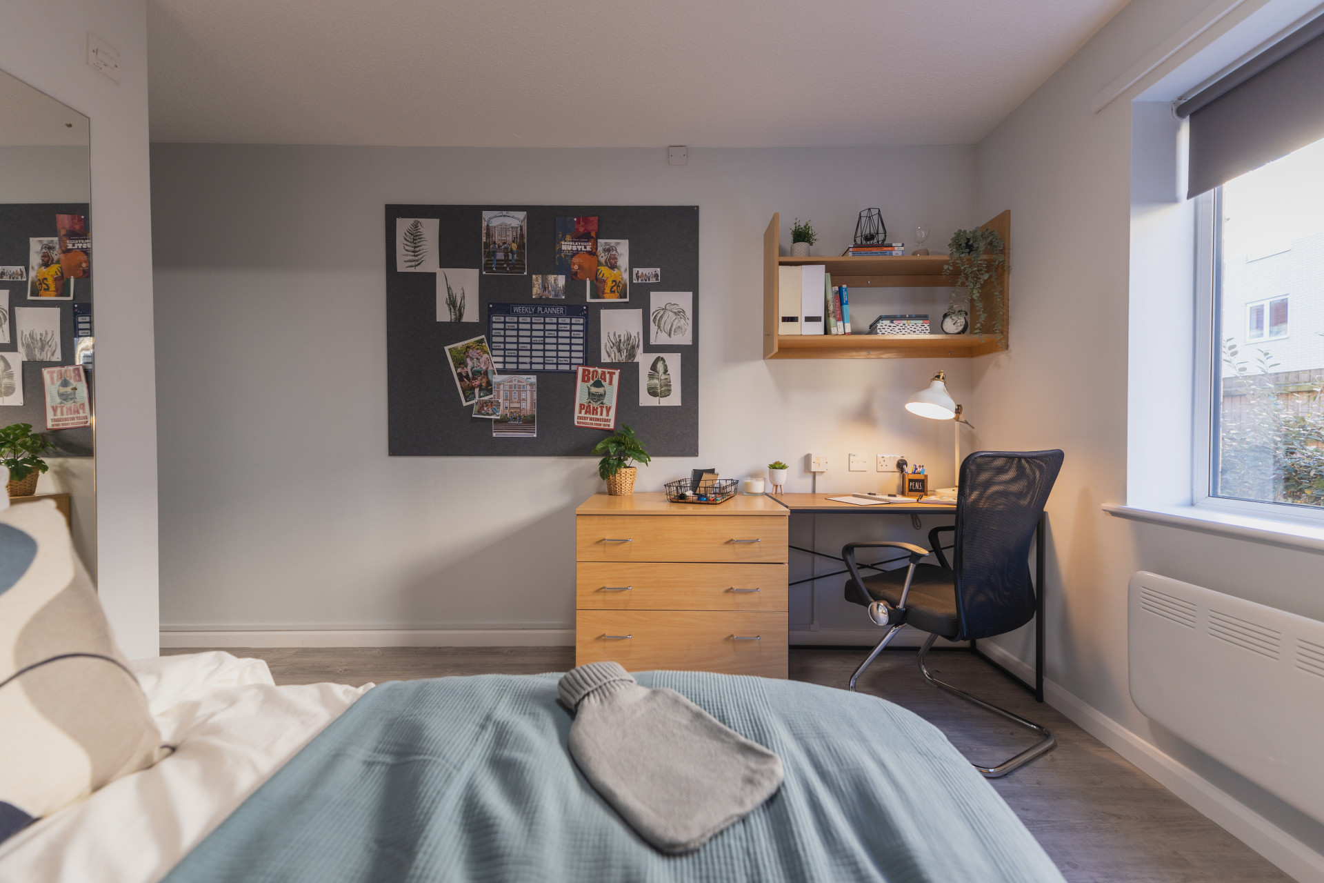 Silver En-Suite - Madison Gardens - Gallery - 24
