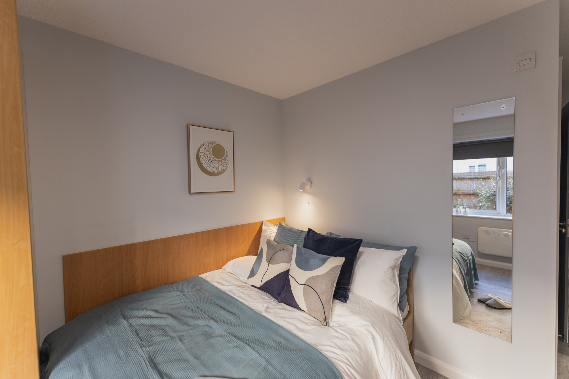 Silver En-Suite - Madison Gardens - Gallery - 17