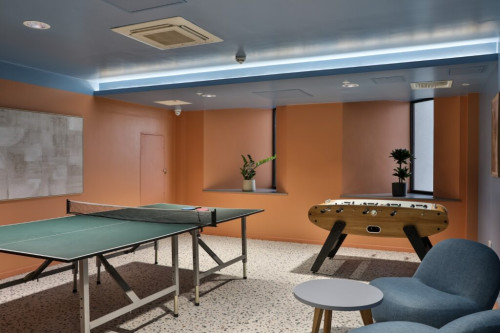 B16 Studios