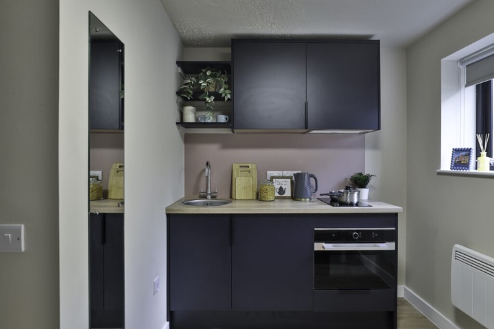  Silver Studio  -  Ladybarn House  - Gallery -  3